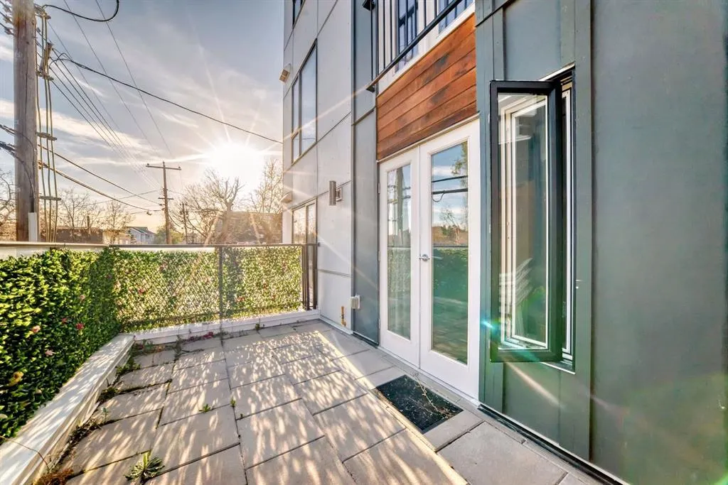 1521 26 Avenue SW, #13