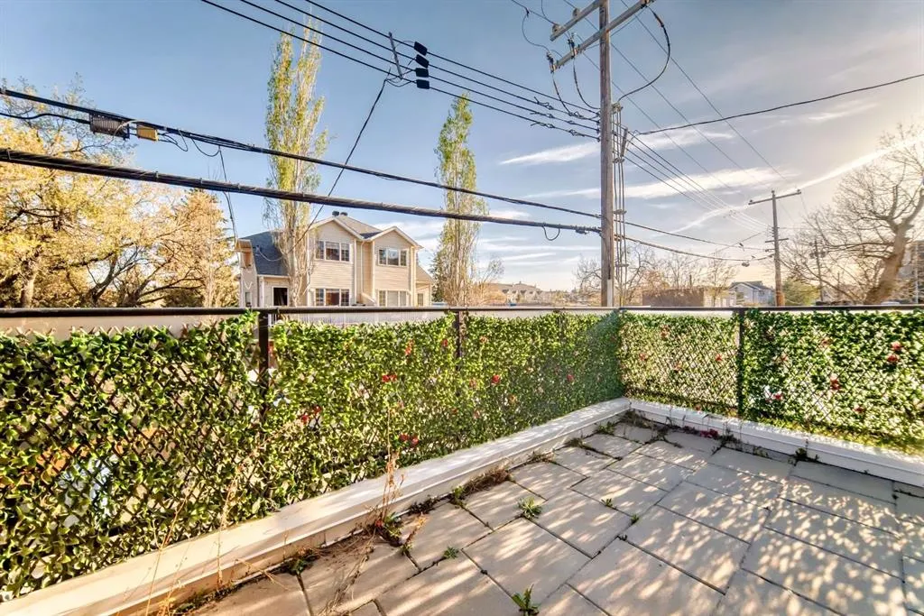 1521 26 Avenue SW, #13