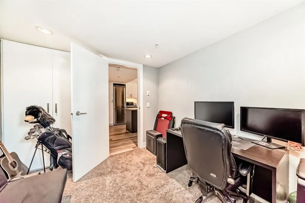 1521 26 Avenue SW, #13