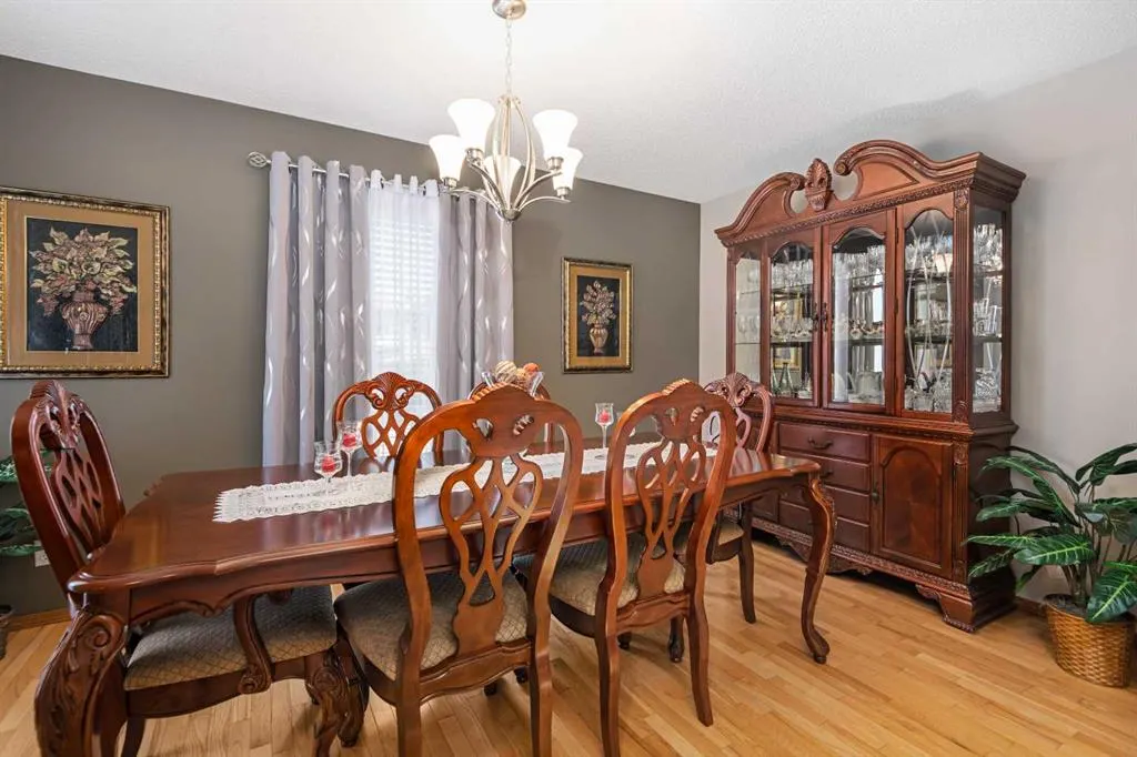 195 Cove Crescent