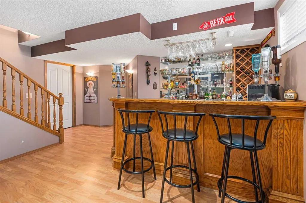 195 Cove Crescent
