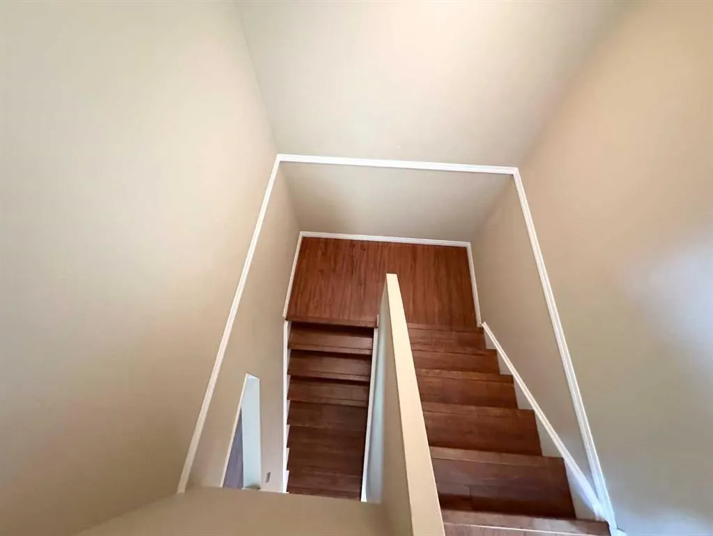 32 Erin Mount Crescent SE