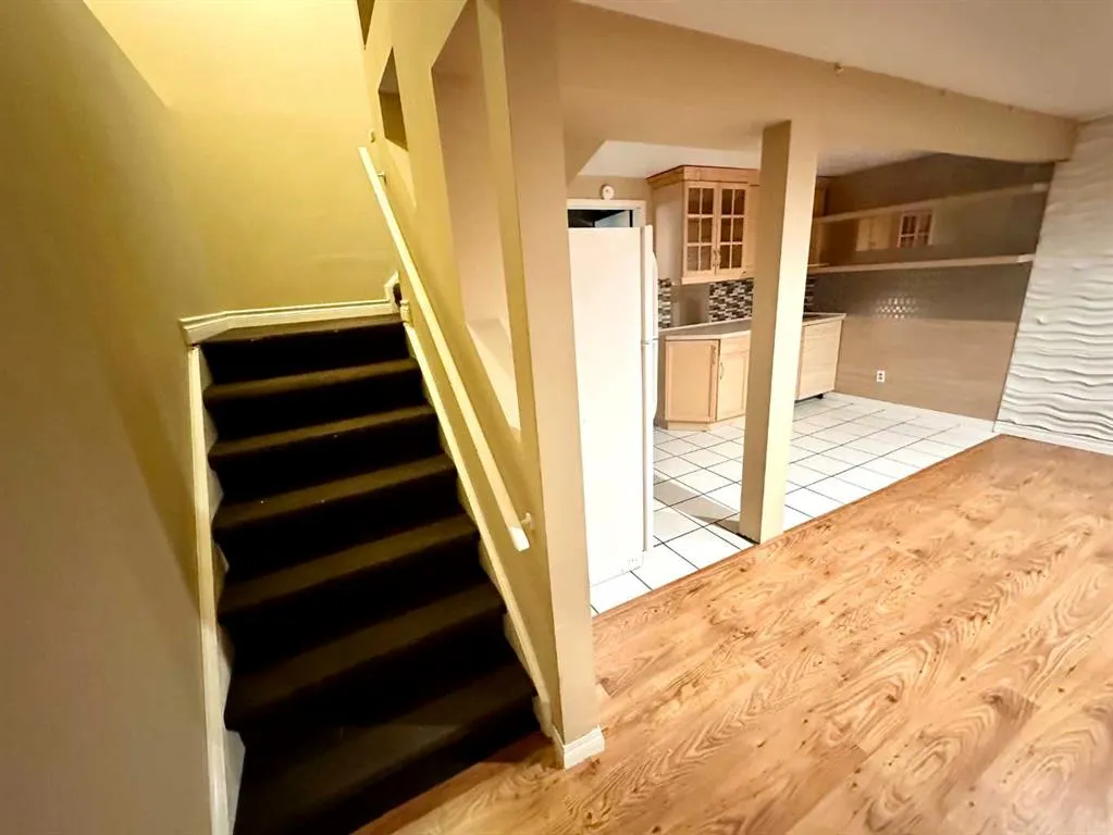 32 Erin Mount Crescent SE