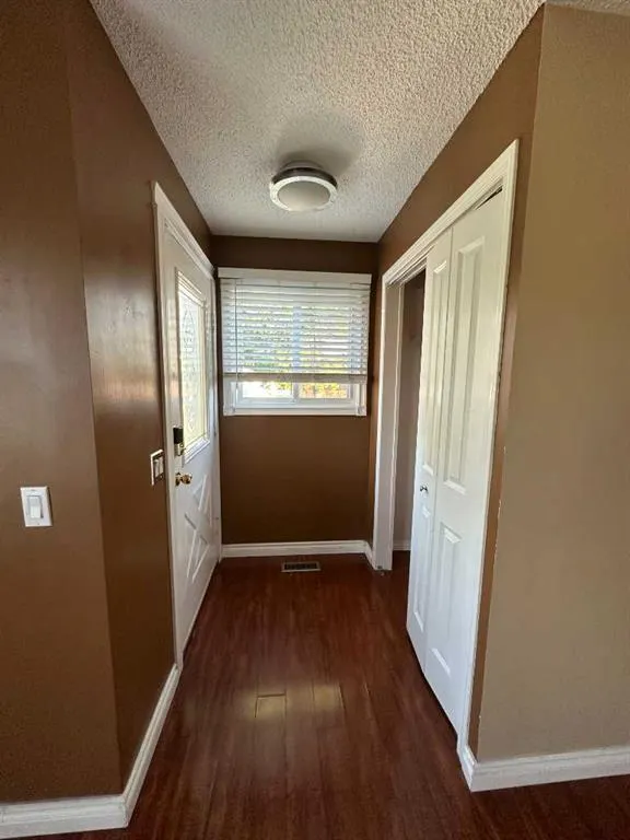 32 Erin Mount Crescent SE