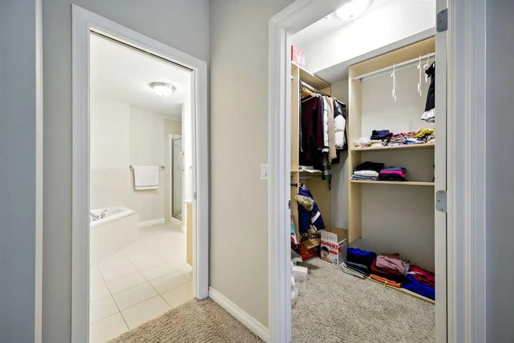 14 Hemlock Crescent SW, #8103