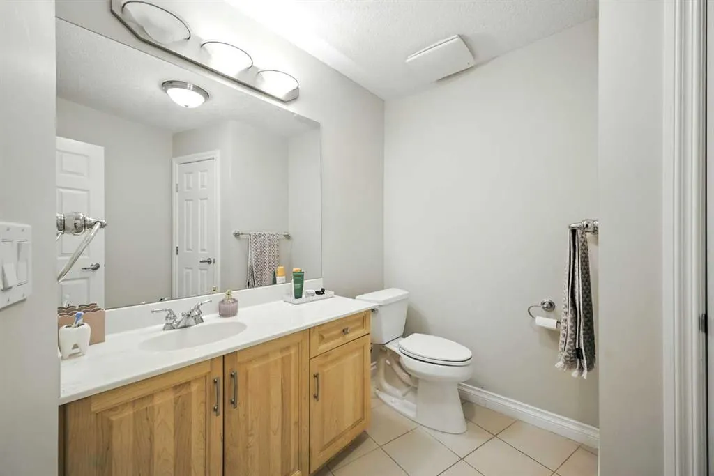 14 Hemlock Crescent SW, #8103