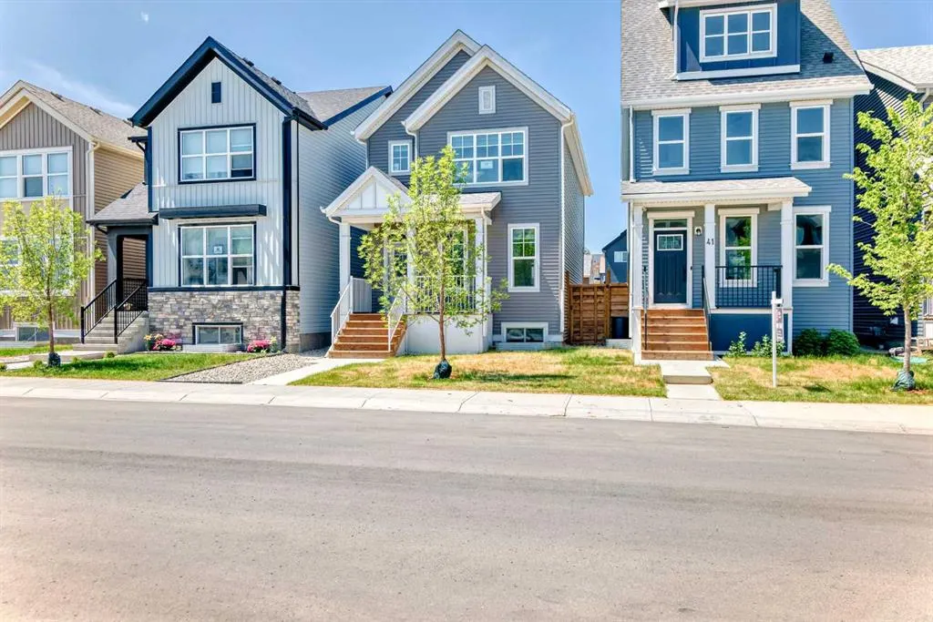 37 LAVENDER Passage SE