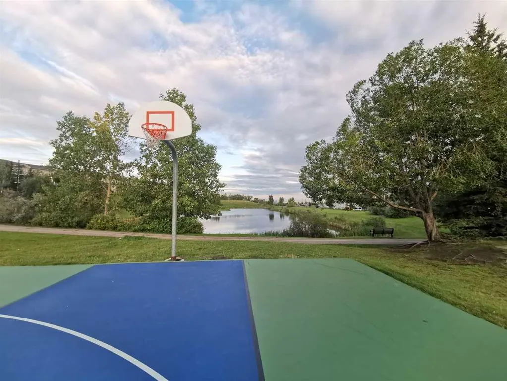 369 Rocky Vista Park NW, #129