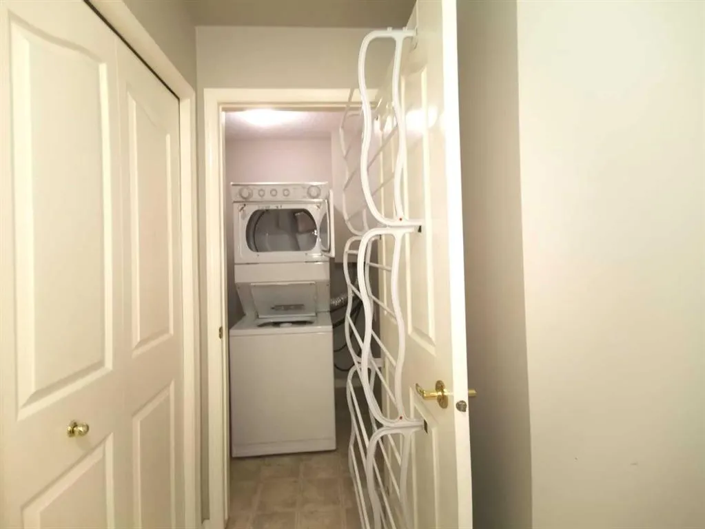 369 Rocky Vista Park NW, #129