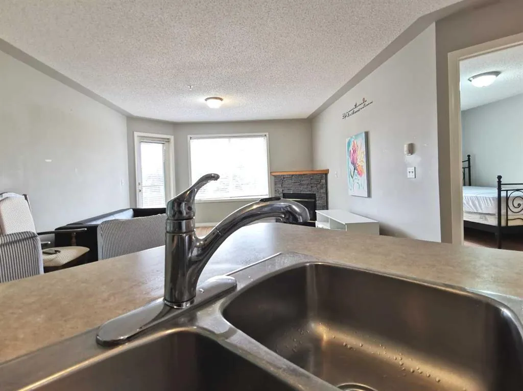 369 Rocky Vista Park NW, #129