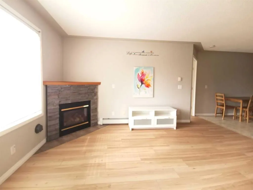 369 Rocky Vista Park NW, #129