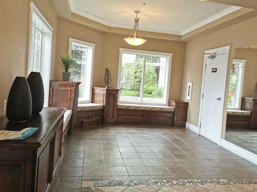 369 Rocky Vista Park NW, #129