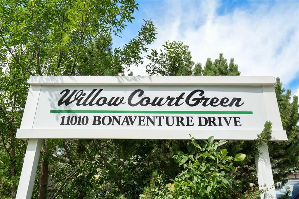 11010 Bonaventure Drive SE, #103