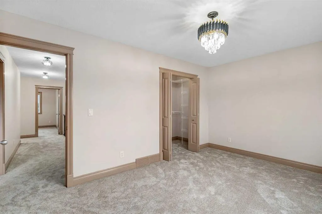 151 Cove Close