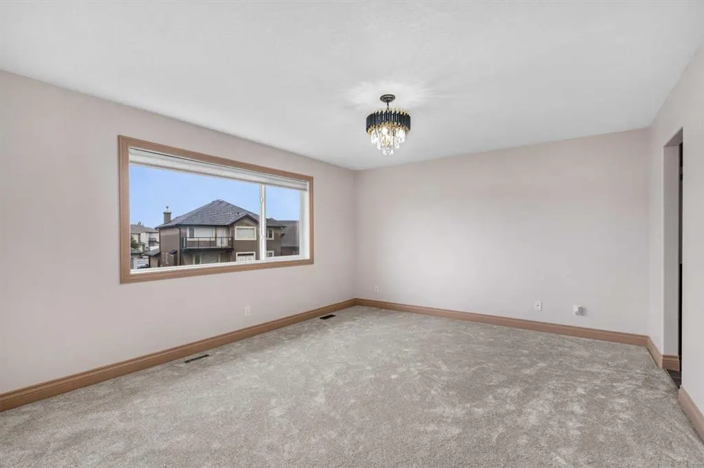 151 Cove Close