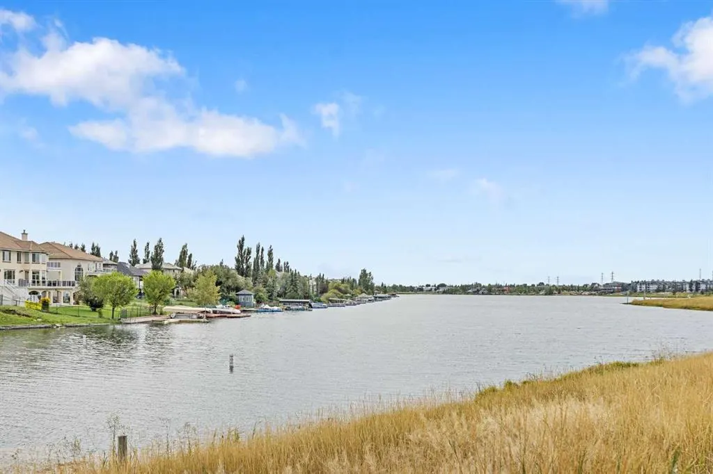 151 Cove Close