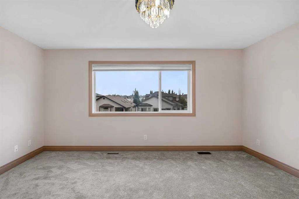 151 Cove Close