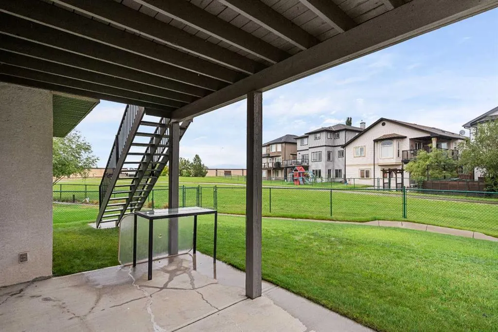 151 Cove Close