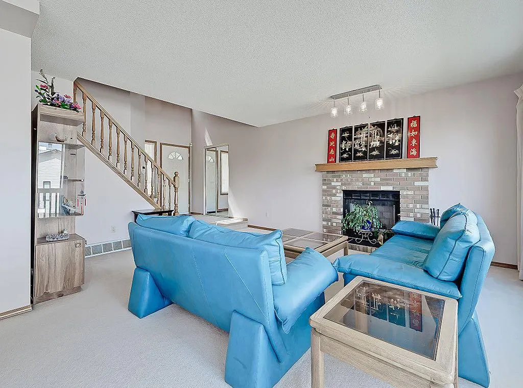154 Sandarac Drive NW