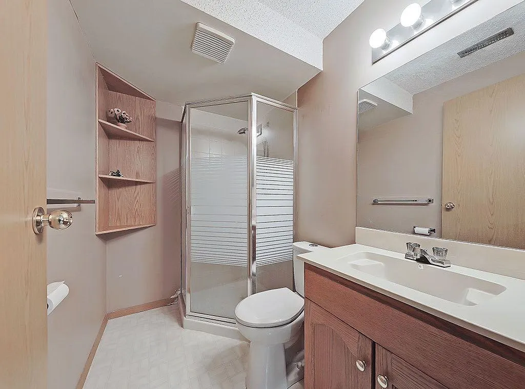 154 Sandarac Drive NW