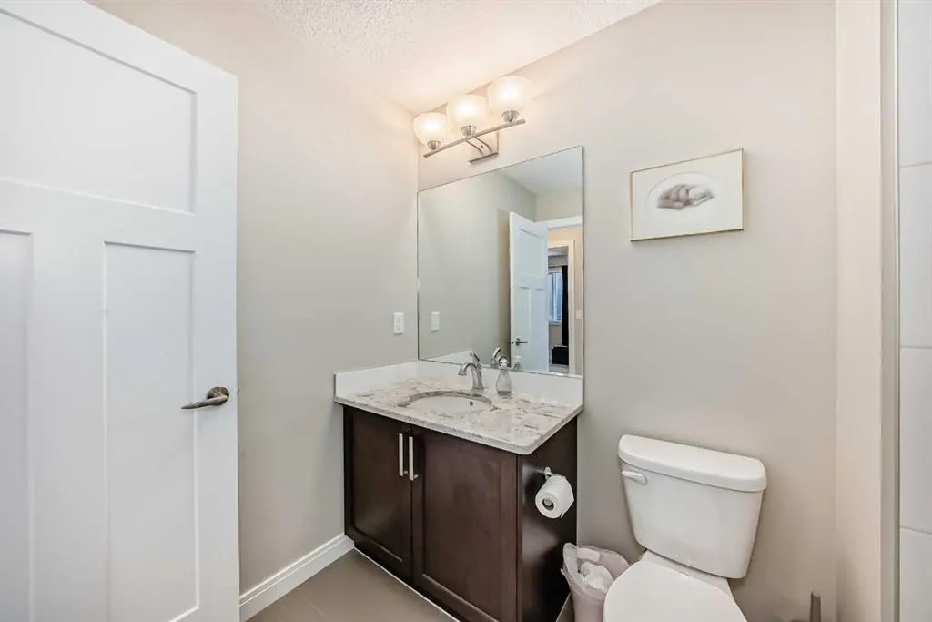 222 Cooperswood Green SW