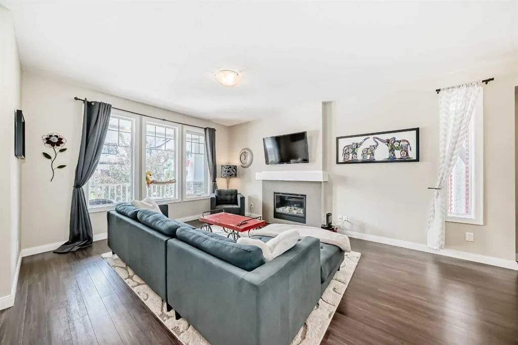 222 Cooperswood Green SW