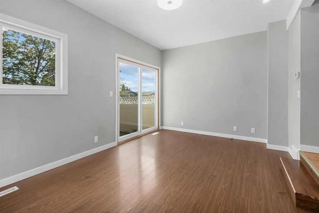 5520 1 Avenue SE, #1