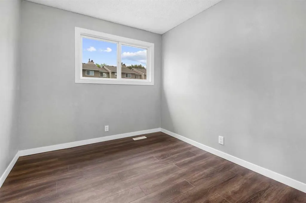 5520 1 Avenue SE, #1