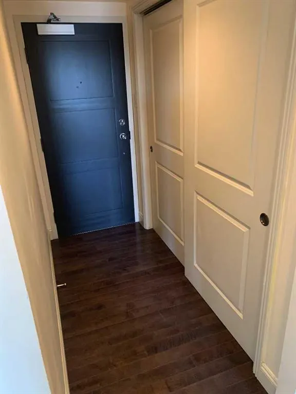 733 14 Avenue SW, #906
