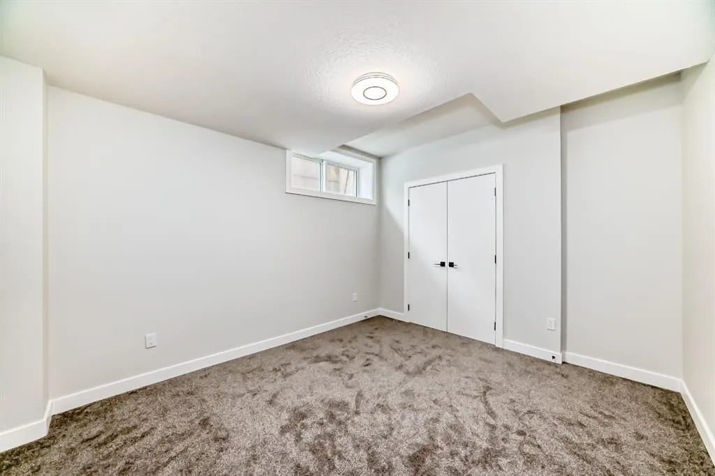 171 Red Sky Crescent NE