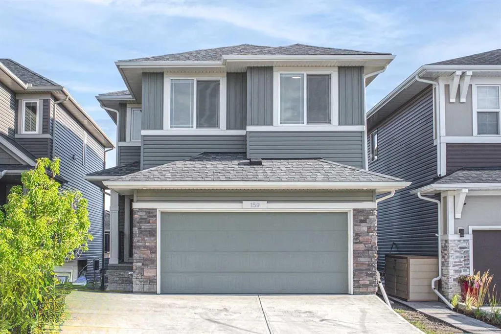 159 Ambleside Crescent NW