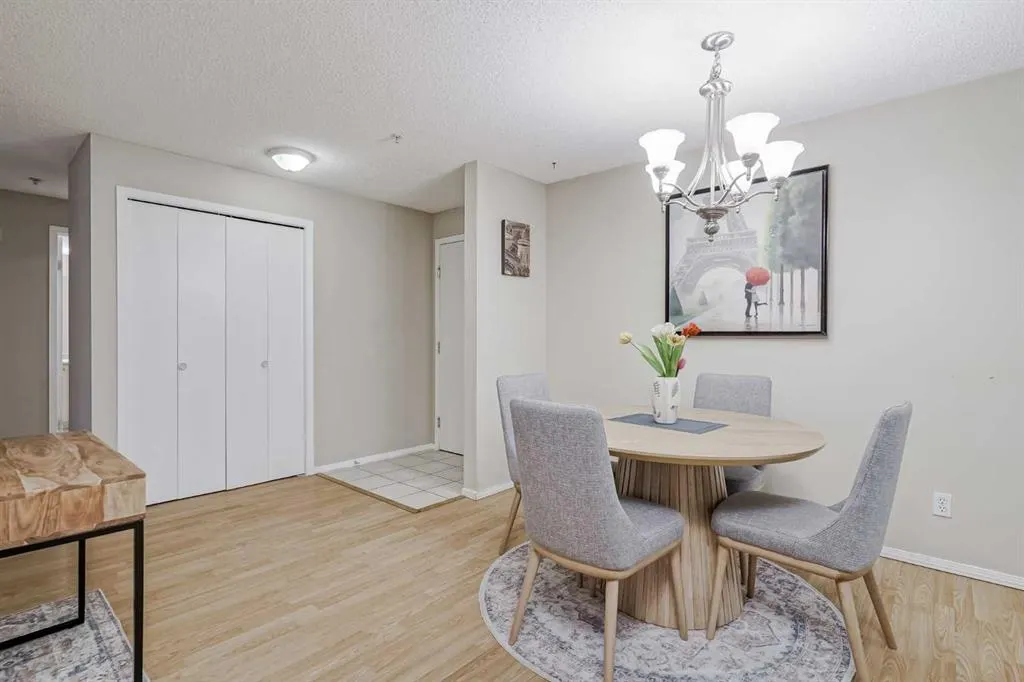 604 8 Street SW, #4310