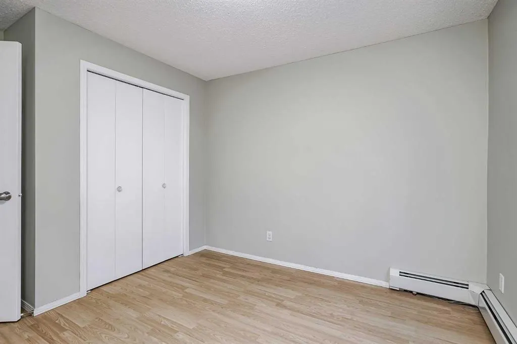 604 8 Street SW, #4310