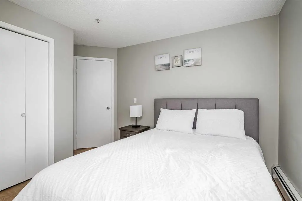 604 8 Street SW, #4310