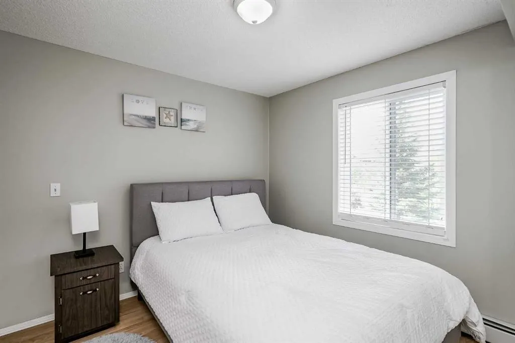 604 8 Street SW, #4310