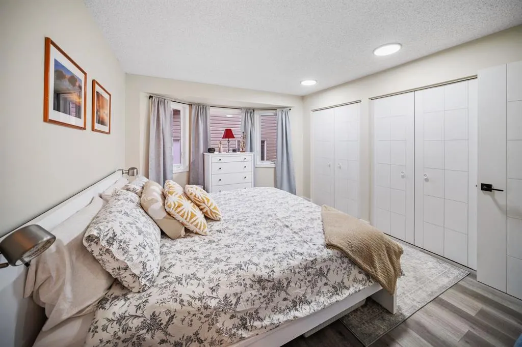 84 Rivervalley Drive SE