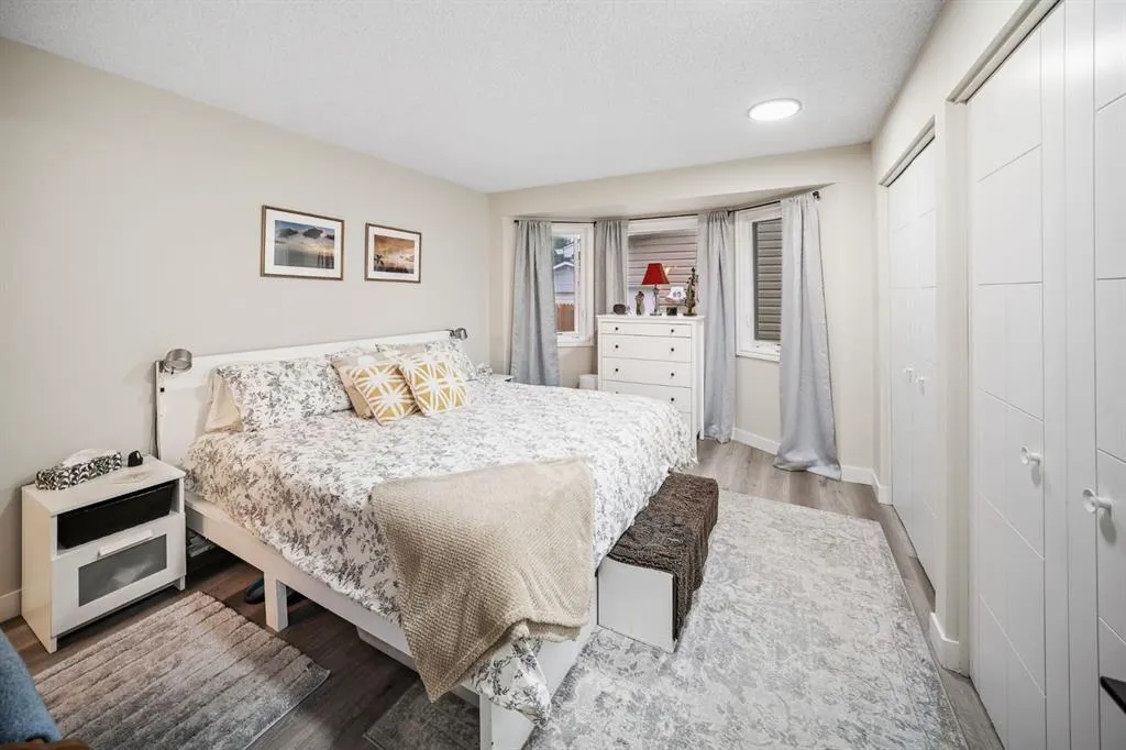 84 Rivervalley Drive SE
