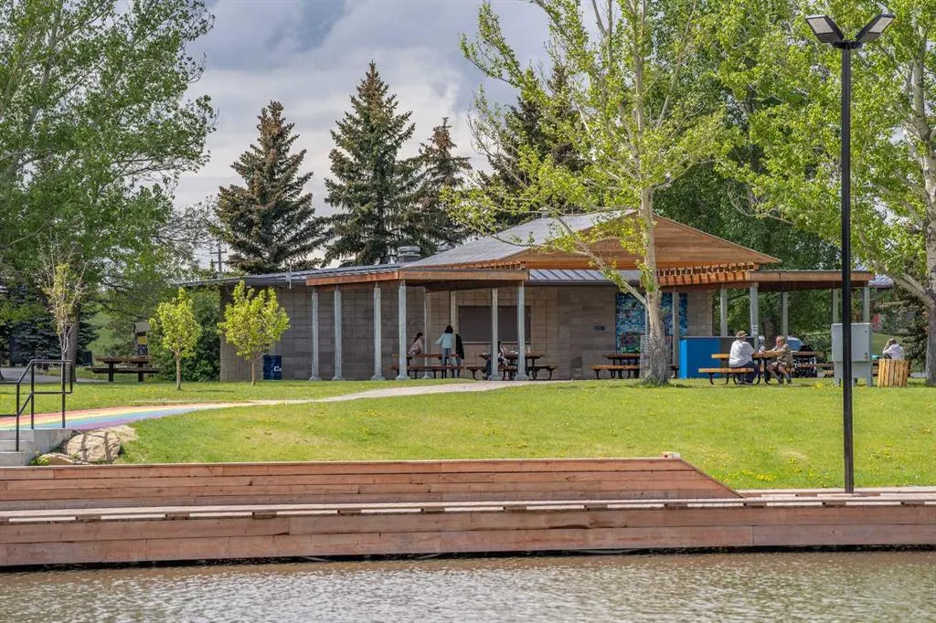 403 Mackenzie Way SW, #3309