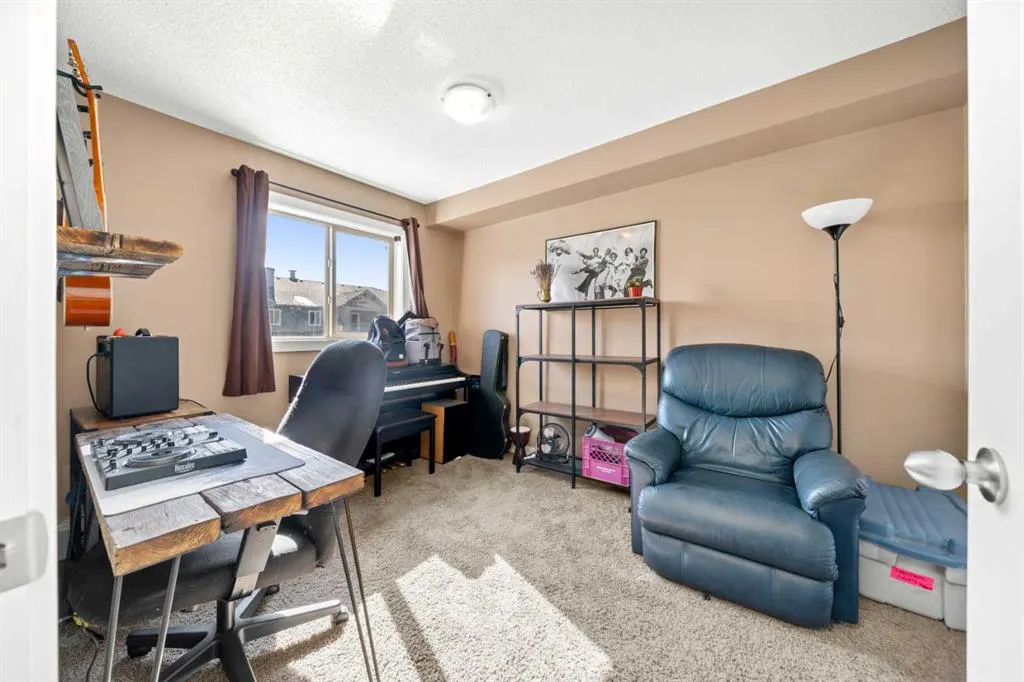 403 Mackenzie Way SW, #3309