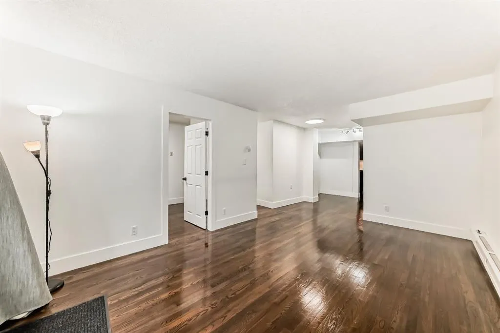 1530 16 Avenue SW, #101