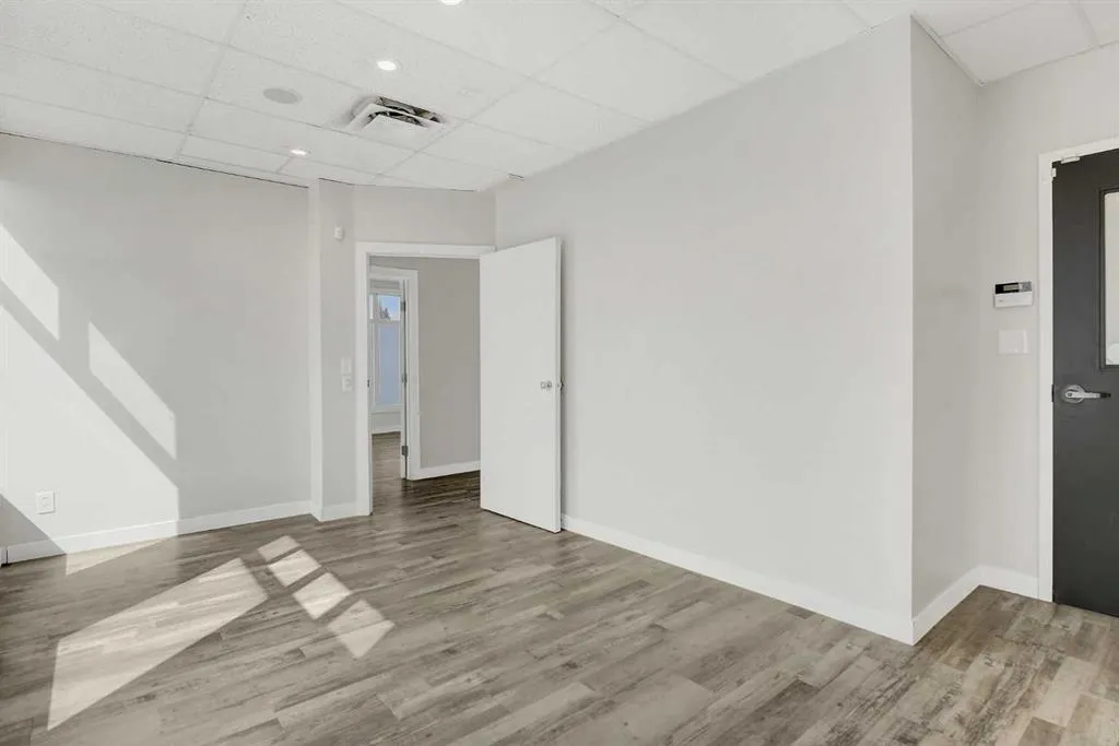 9814 97 Street, #202
