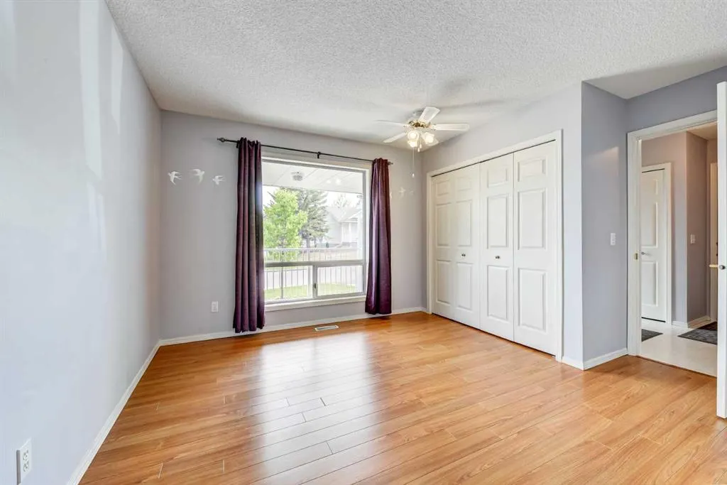 155 Macewan Ridge Villas NW