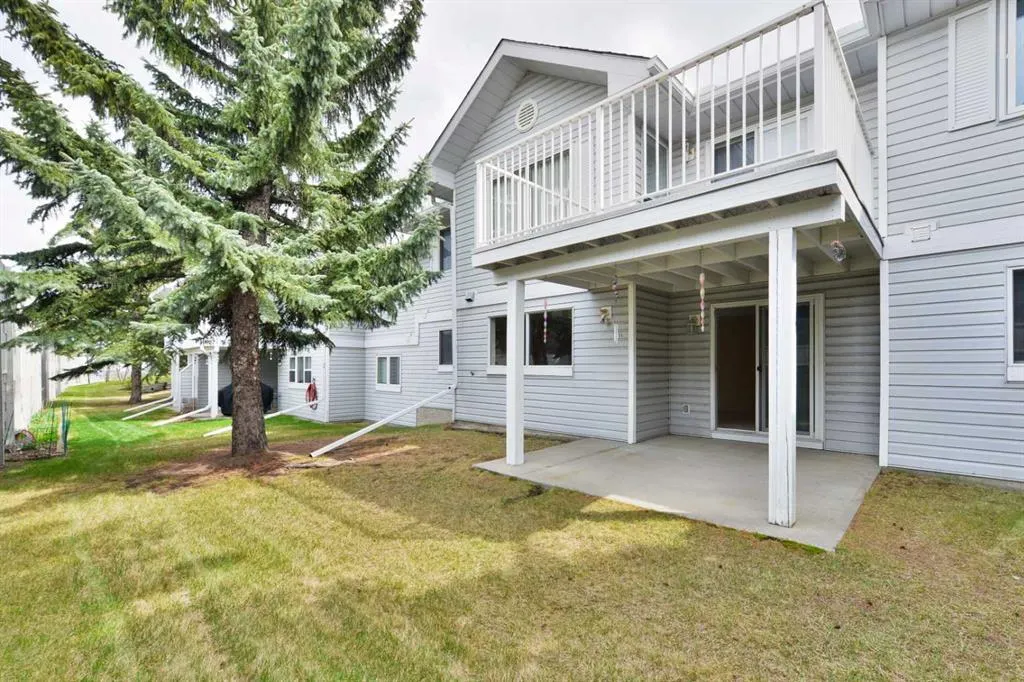 155 Macewan Ridge Villas NW