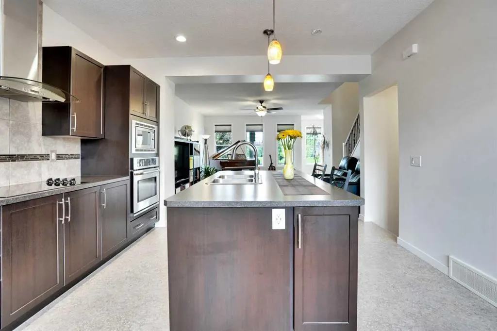 162 Chaparral Valley Square SE