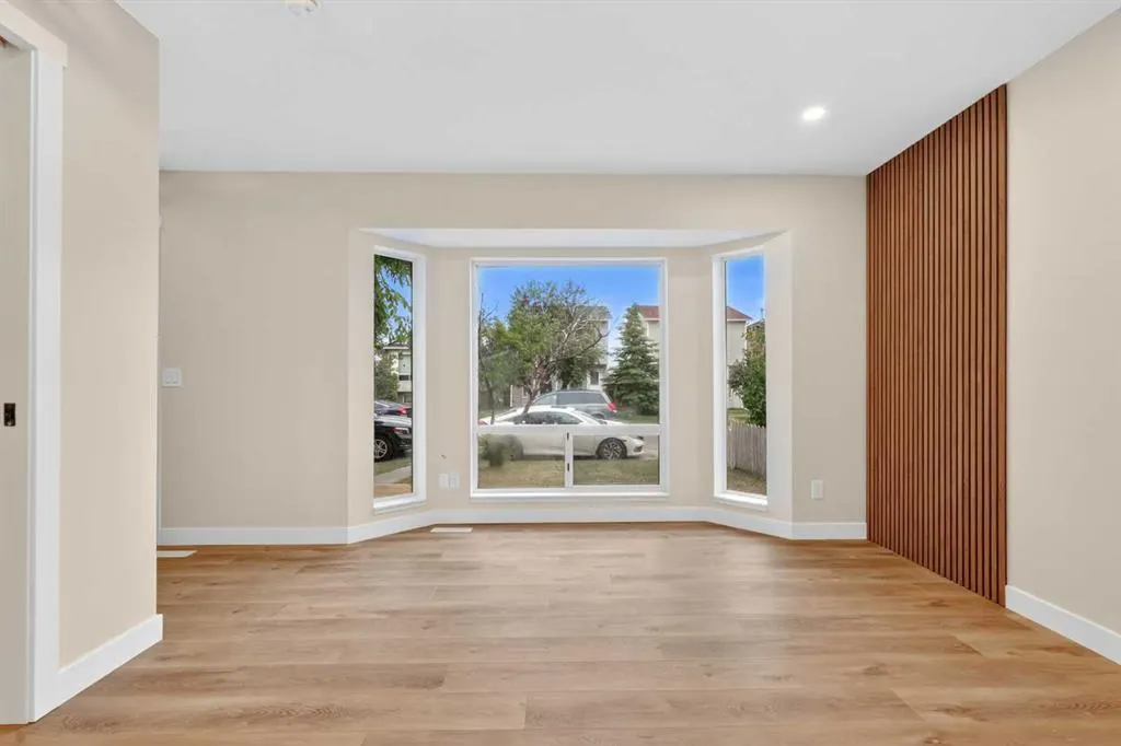 10 Martindale Mews NE