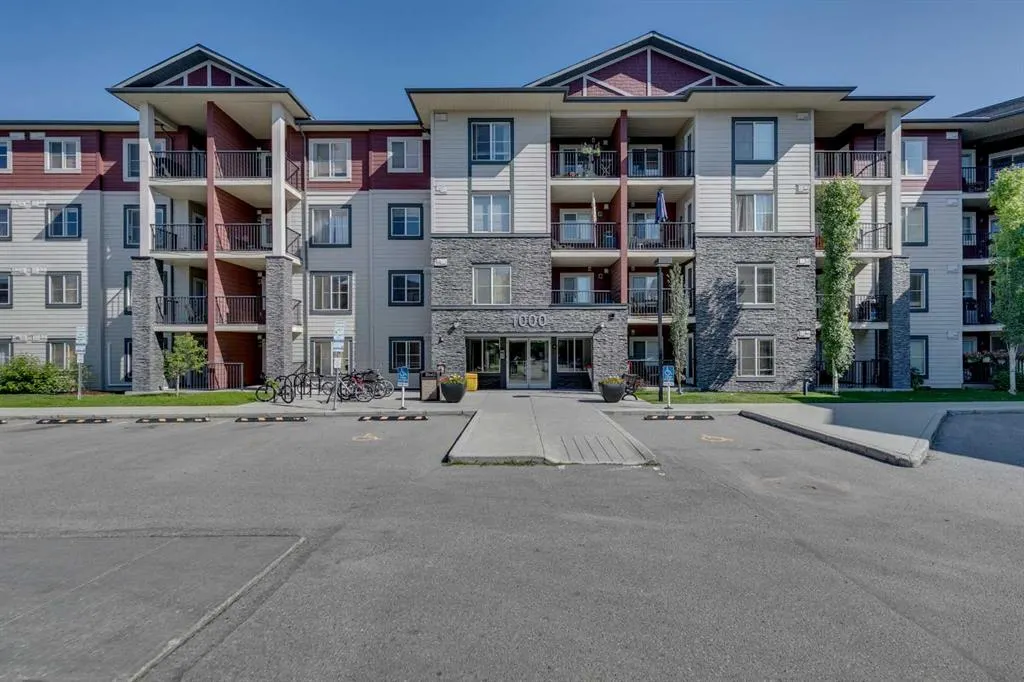 81 Legacy Boulevard SE, #1327
