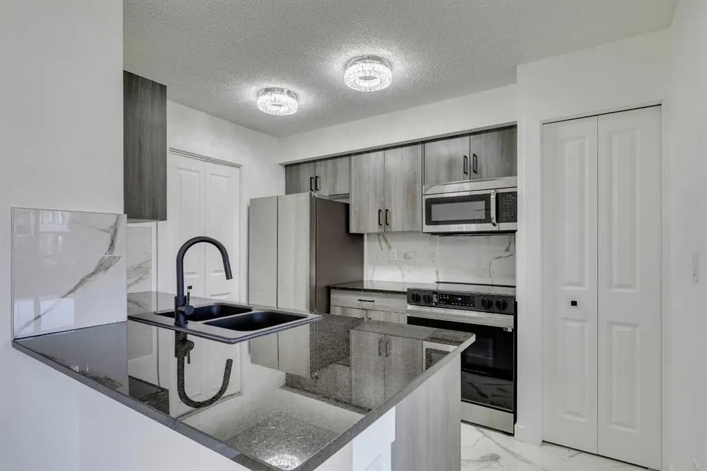 81 Legacy Boulevard SE, #1327