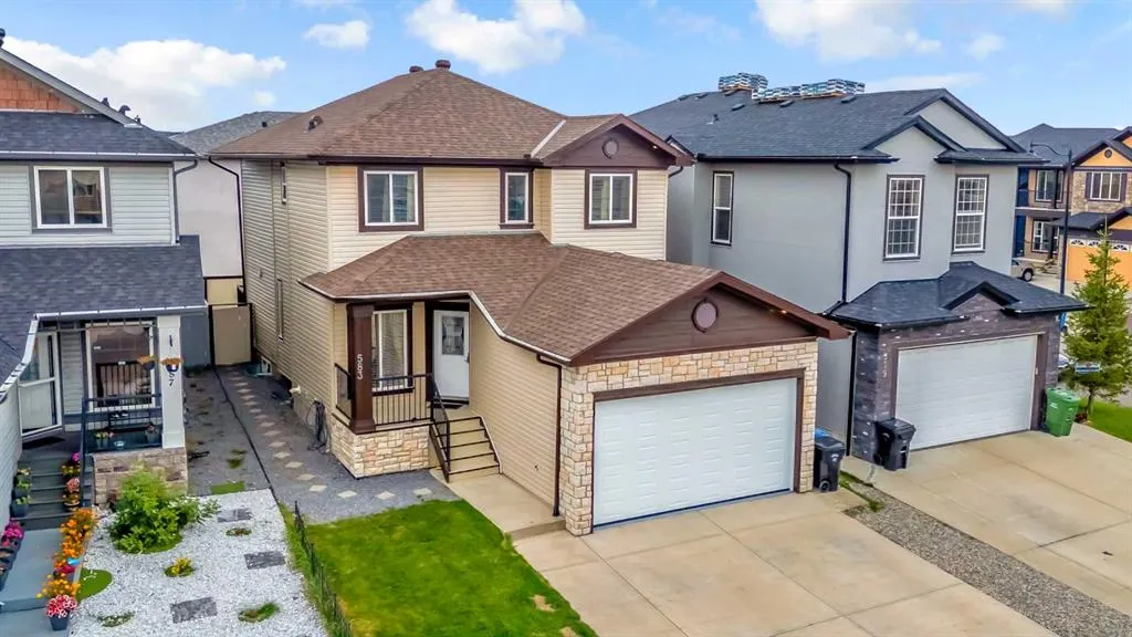 583 Taralake Way NE