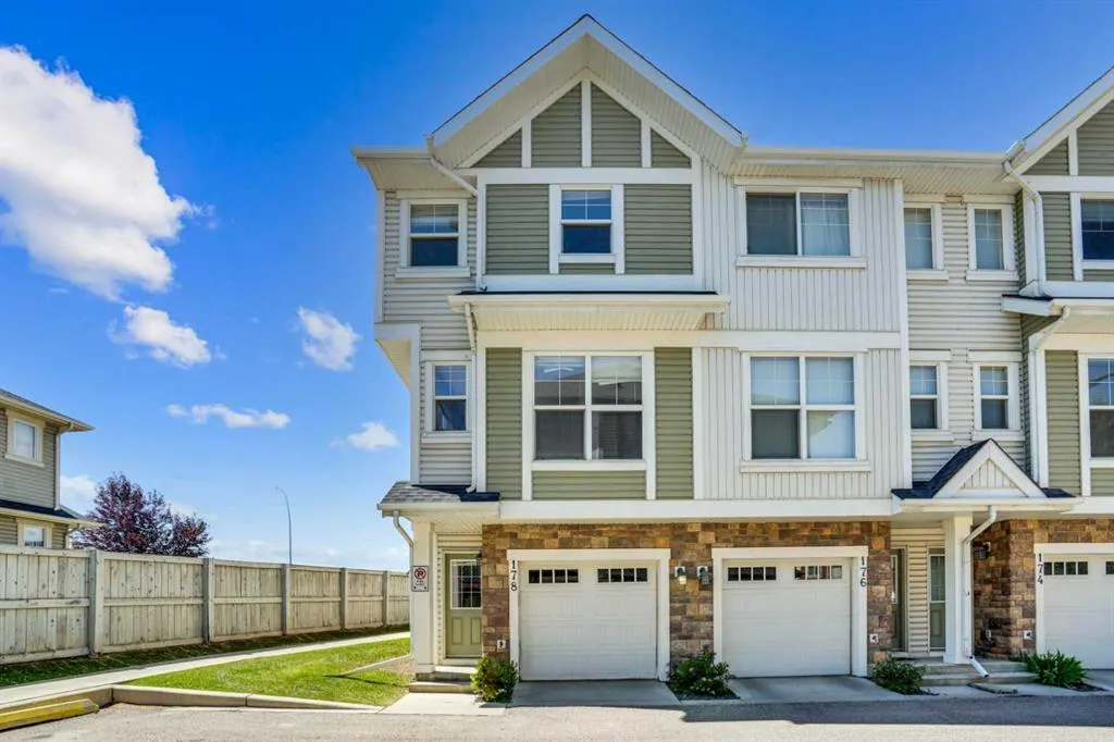 178 New Brighton Point SE