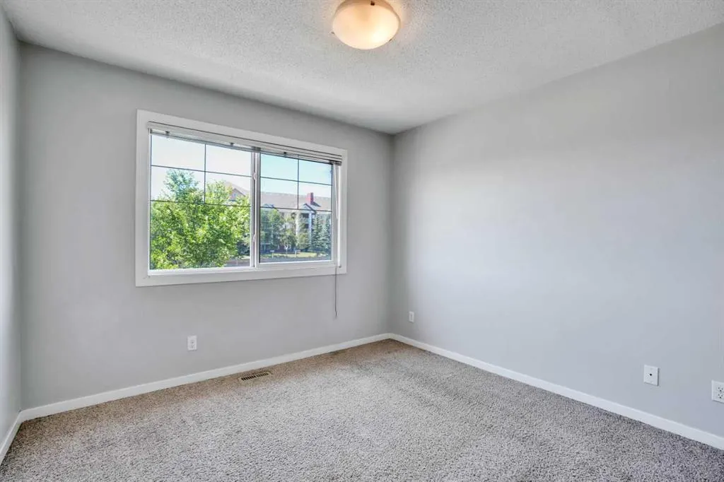 178 New Brighton Point SE